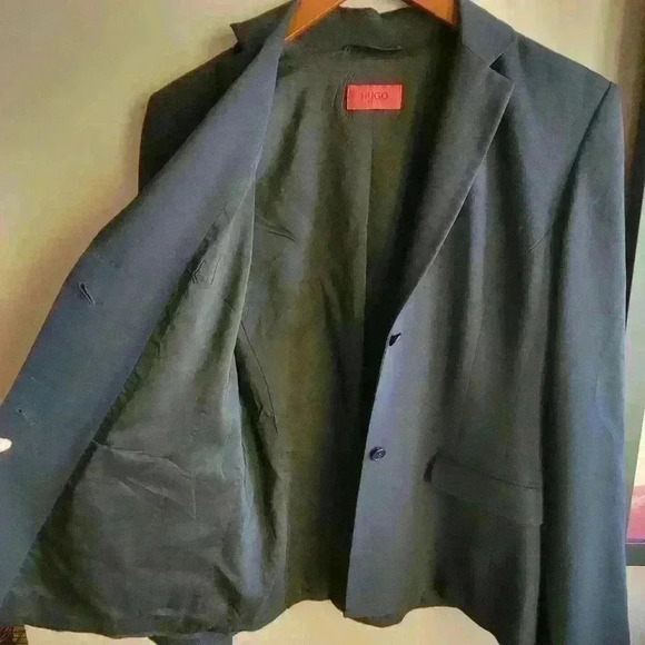 Vintage HUGO BOSS  Women's Black Blazer 75% Virgen Wool Stretch - Picture 11 of 14
